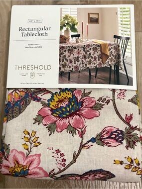 THRESHOLD TARGET FLORAL PRINT RECTANGULAR TABLECLOTH 60 x 104 NEW NWT
